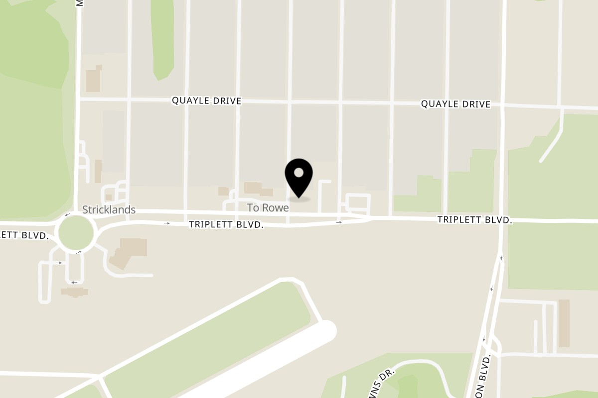 Map showing the location of Dilly's Drive-In Akron on 1921 Triplett Blvd in Akron